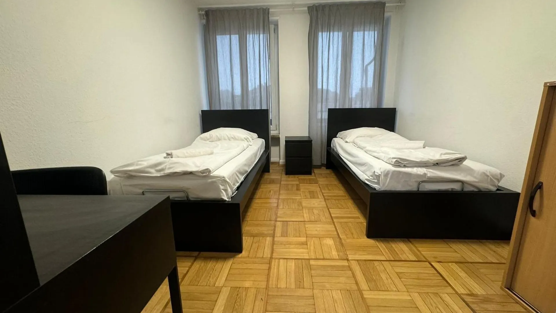 Juno Apartment contacts